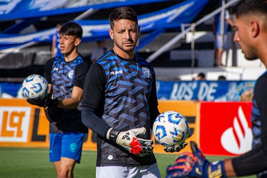 goalkeeper ball handling practice